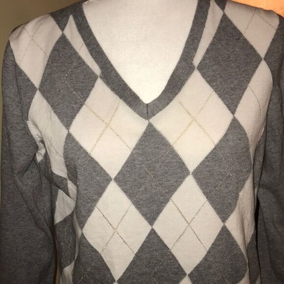 ✌️🏻TWO Tommy Hilfiger Gray V-neck Sweaters - Picture 3 of 9